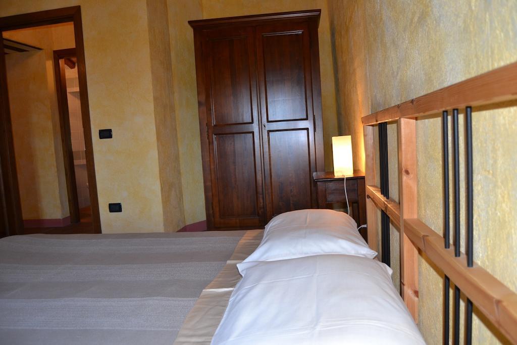 Agriturismo Cignanbianco Кастелина ин Кианти Стая снимка